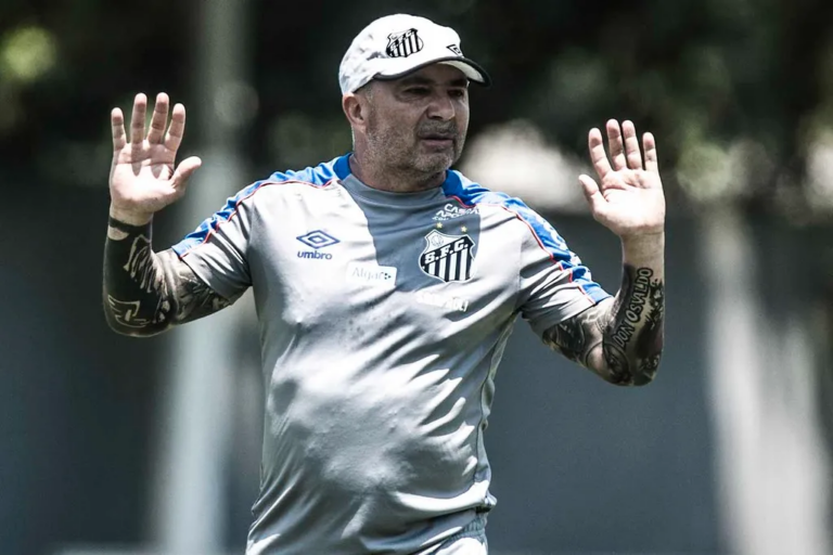 Santos pensa em Sampaoli para 2025