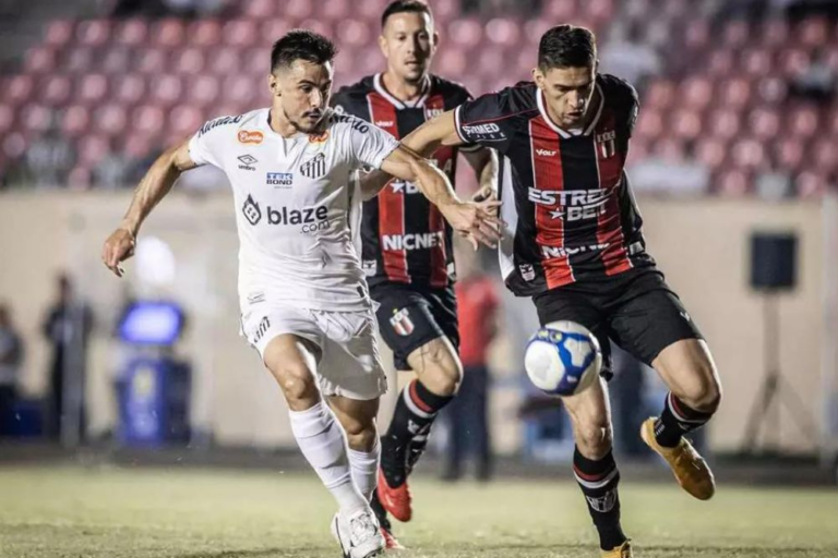 Santos visita o Botafogo-SP -