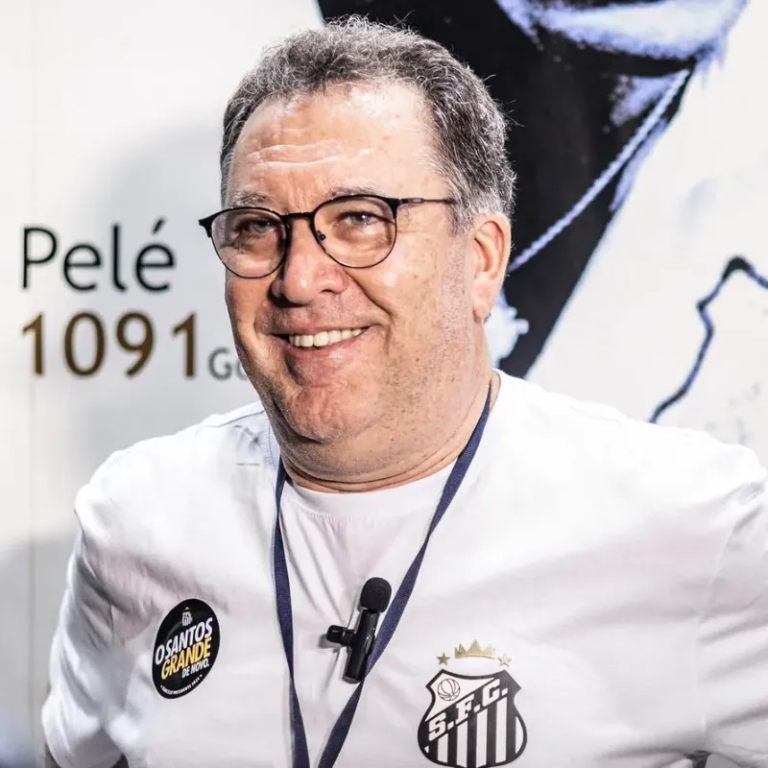 Teixeira critica atuações do Santos e diz: "Avaliações serão feitas ao término da competição"