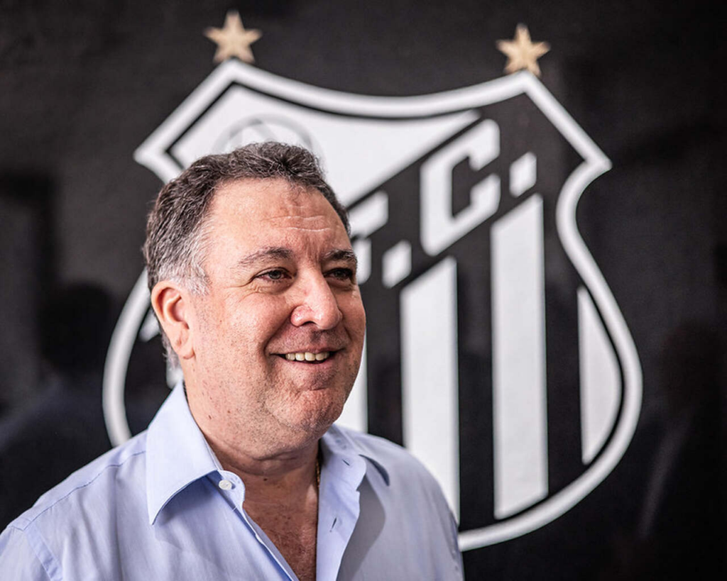 Marcelo Teixeira tem seis assessores especiais no Santos