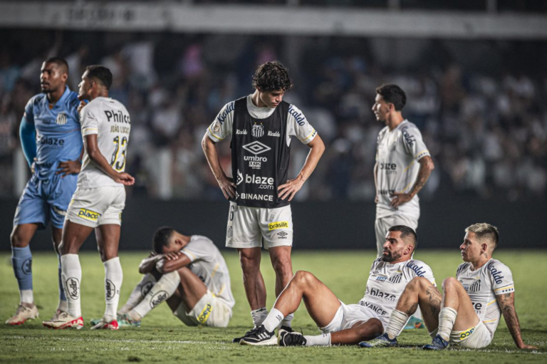 Santos tropeça e vê chances de acesso para a Série A despencarem; veja probabilidades