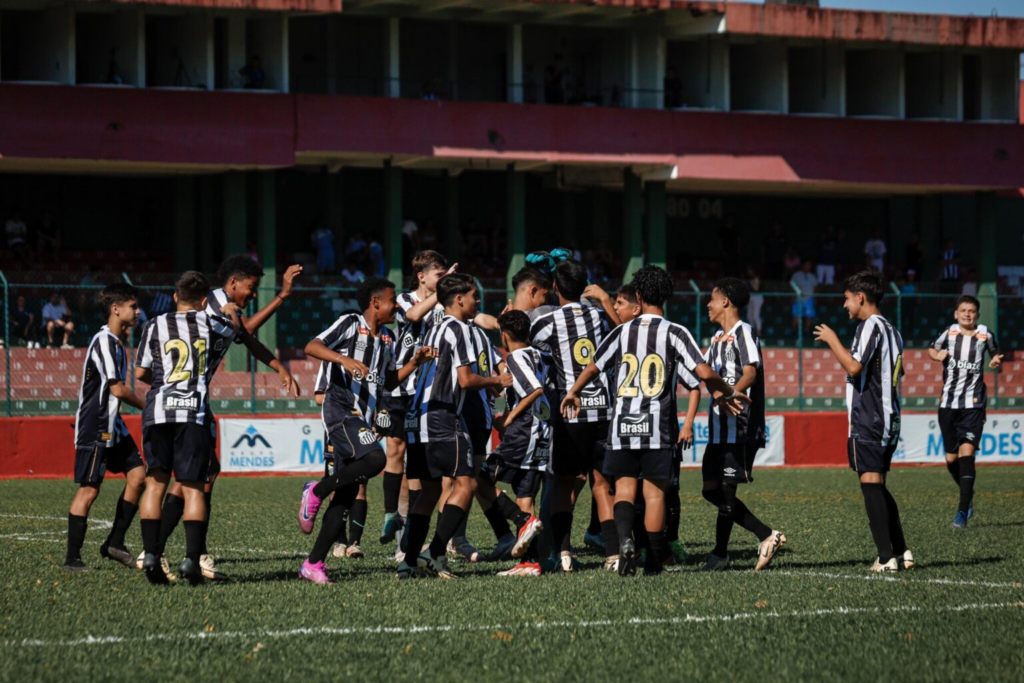 Santos vence EC São Bernardo pela Copa Buh Sub-14 e Sub-16