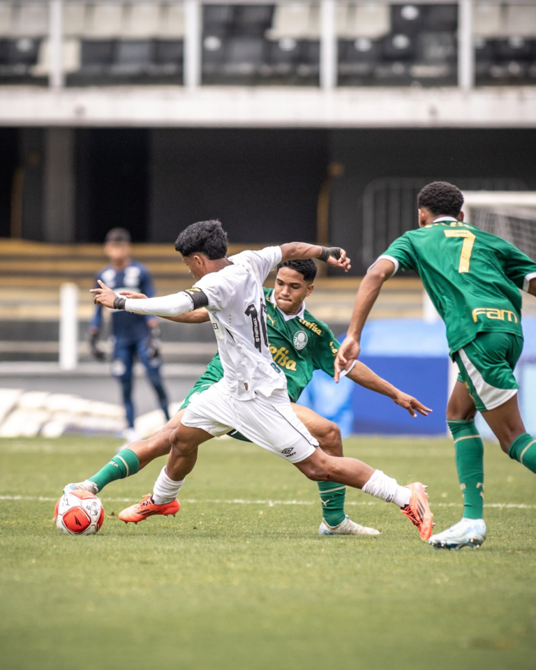 SANTOS FC É SUPERADO NO PRIMEIRO JOGO DAS FINAIS DO PAULISTA SUB-15 E TEM DUELO DECISIVO PELA TAÇA NO PRÓXIMO DIA 9