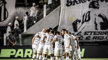 Santos fica a uma vitória de "número mágico" e pode confirmar acesso no fim de semana; simule