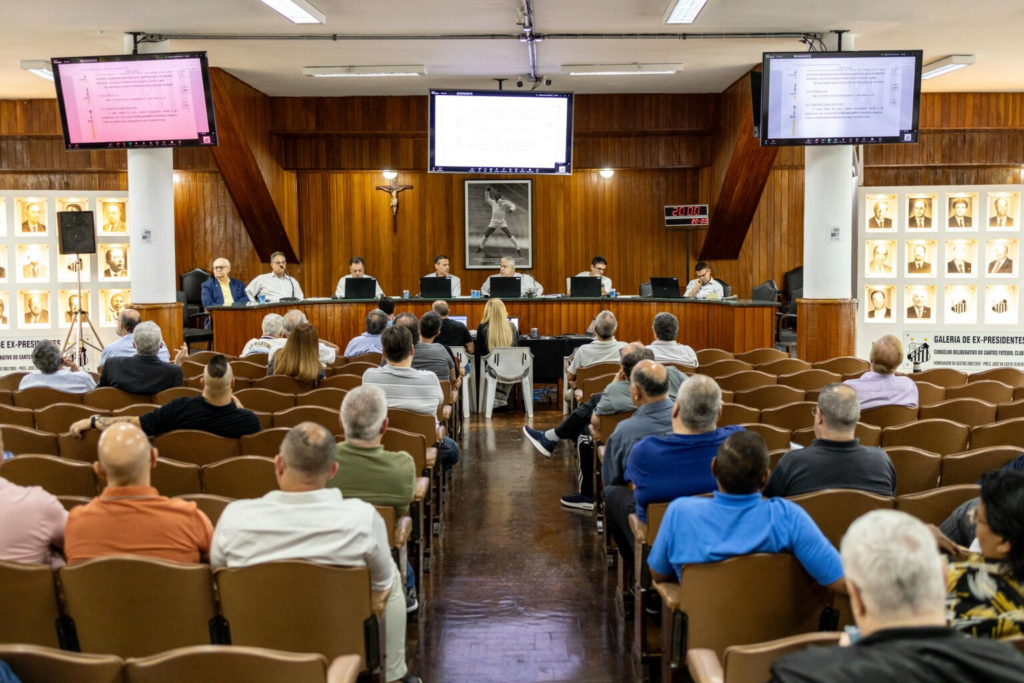 RELATÓRIO CONTÁBIL E ATUALIZAÇÕES DO ESTATUTO SOCIAL FORAM APRESENTADAS EM SESSÃO ORDINÁRIA DO CONSELHO DELIBERATIVO