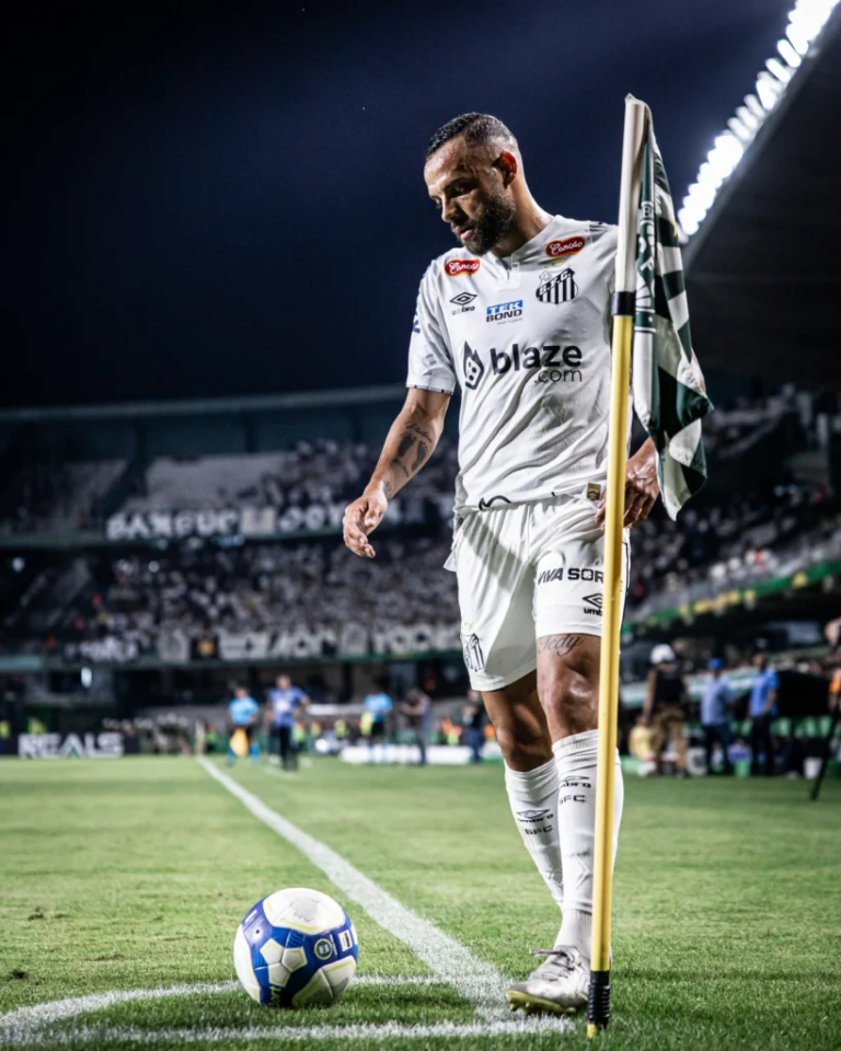 Veja quem foi bem e quem foi mal na vitória do Santos sobre o Coritiba