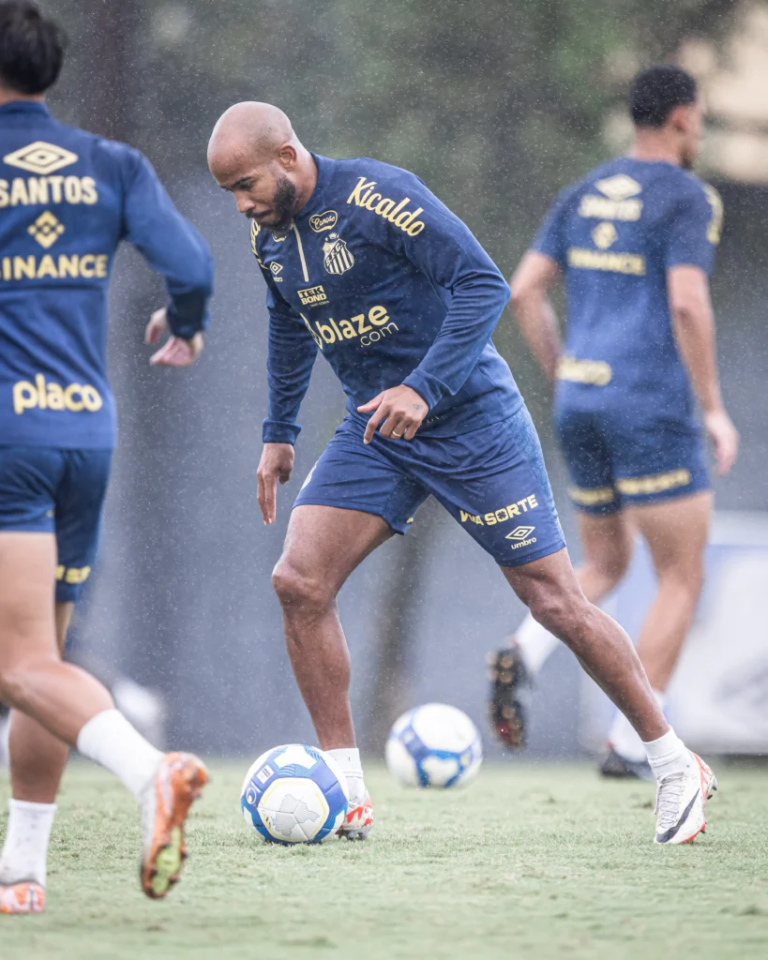 Veja fotos do treino do Santos desta quarta-feira