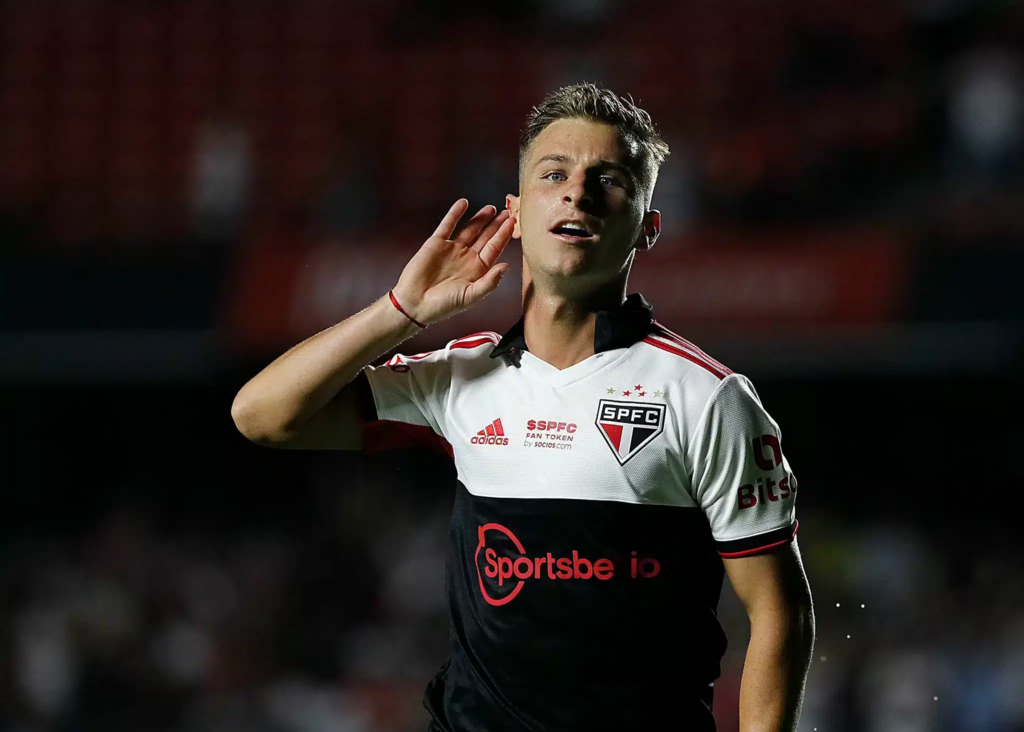 Santos Avança na Negociação por Galoppo, do São Paulo