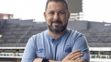 Santos Renova Contrato com Técnico do Time Feminino até 2025