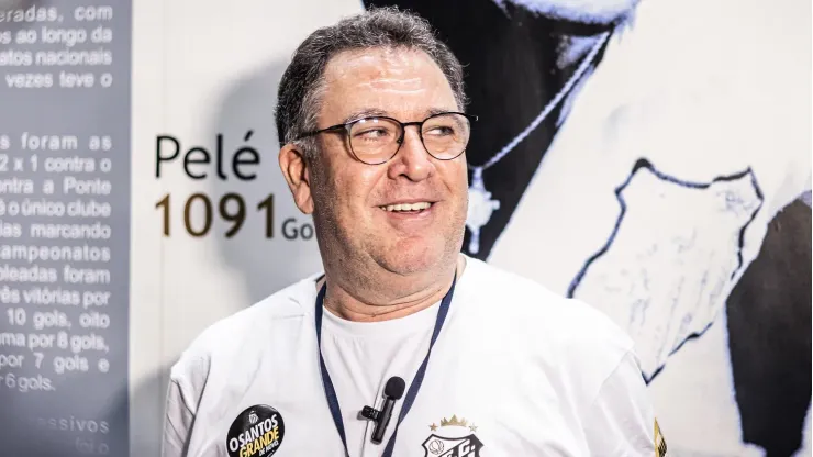 Santos FC Busca Reforços para o Elenco em 2025