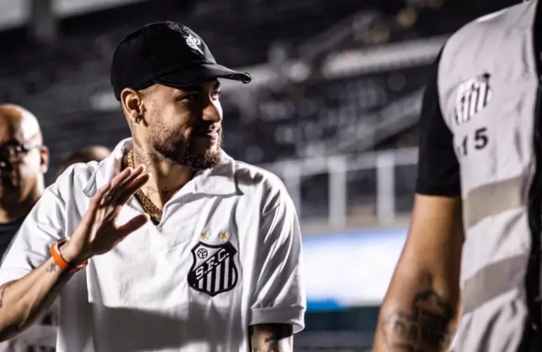Neymar Retorna ao Santos: Um Sacrifício Financeiro pelo Amor ao Clube