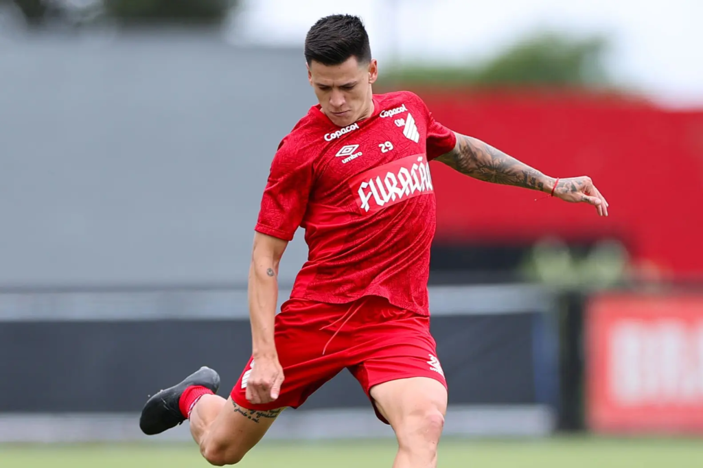 Conheça Leo Godoy: Novo Reforço do Santos para 2025Conheça Leo Godoy: Novo Reforço do Santos para 2025