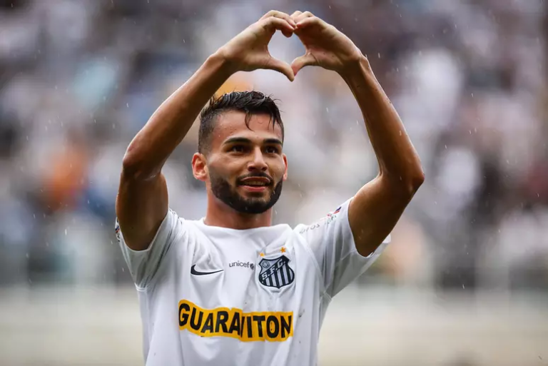 Santos Anuncia Retorno de Thiago Maia