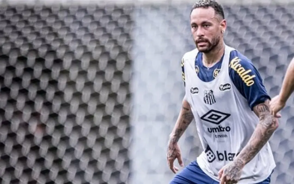 Reformulação em curso: Santos busca reforços de peso para a temporada de 2025
