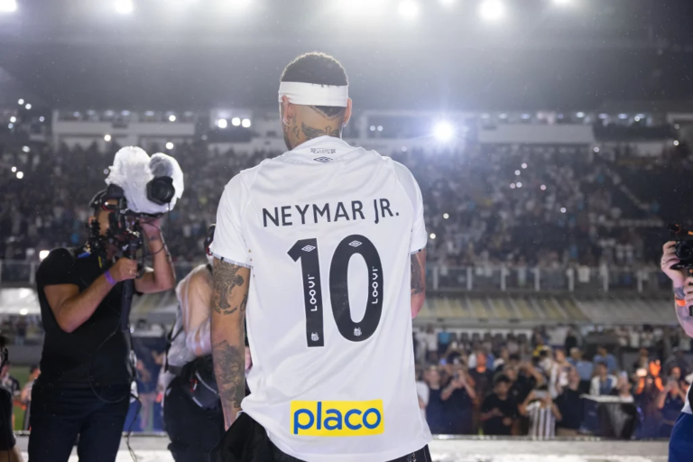 Neymar S.A: Um Fenômeno Global e o Impacto no Santos